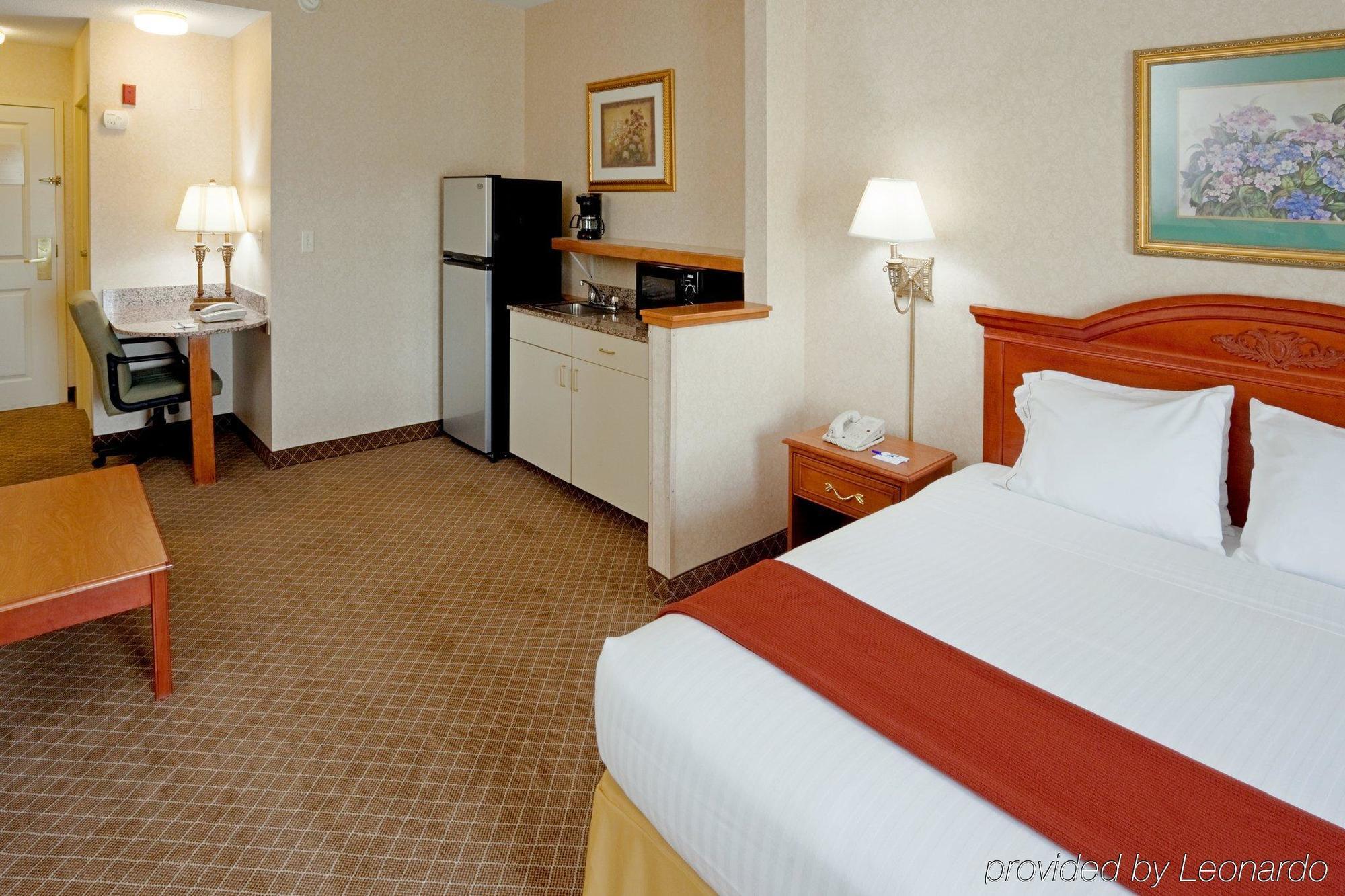 Holiday Inn Express Mount Arlington, An Ihg Hotel Phòng bức ảnh